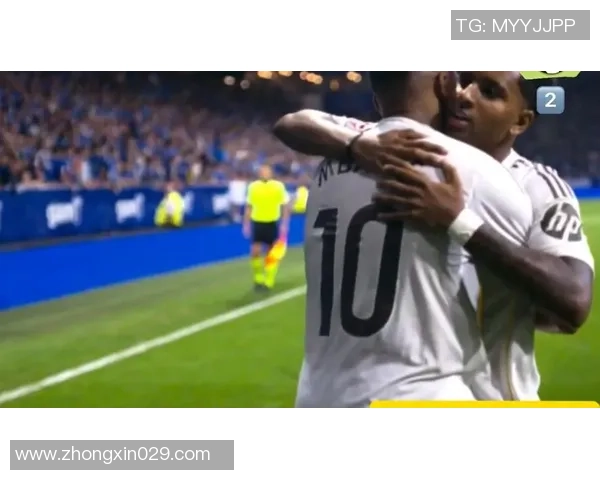 足球明星进球瞬间回顾各大联赛经典进球盘点与精彩时刻分享 足球明星进球瞬间回顾各大联赛经典进球盘点与精彩时刻分享