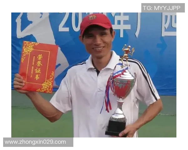 深圳网球队与杭州网球队赛后复盘分析比赛经验与战术调整探讨