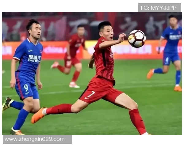 足球明星为何选择早婚背后的原因与影响探讨 足球明星为何选择早婚背后的原因与影响探讨