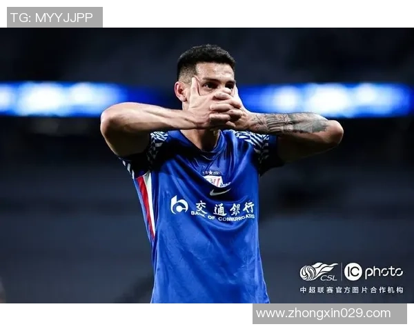 重生之路：中超足球明星的逆袭与荣耀之旅