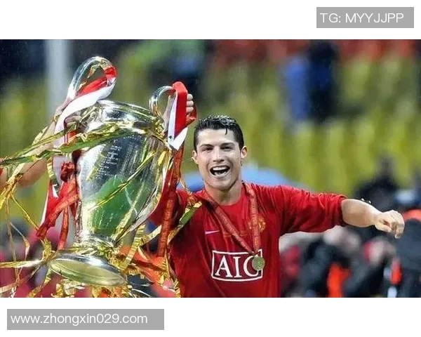 从青涩少年到球场巨星足球明星童年头像的故事与回忆 从青涩少年到球场巨星足球明星童年头像的故事与回忆